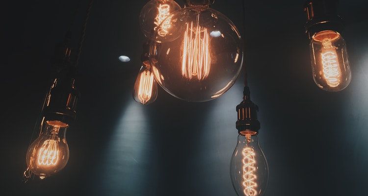 confrontare i servizi di elettricità e gas con Arera